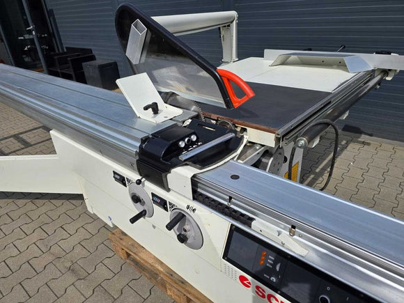 Formatinio pjovimo staklės SCM 320
