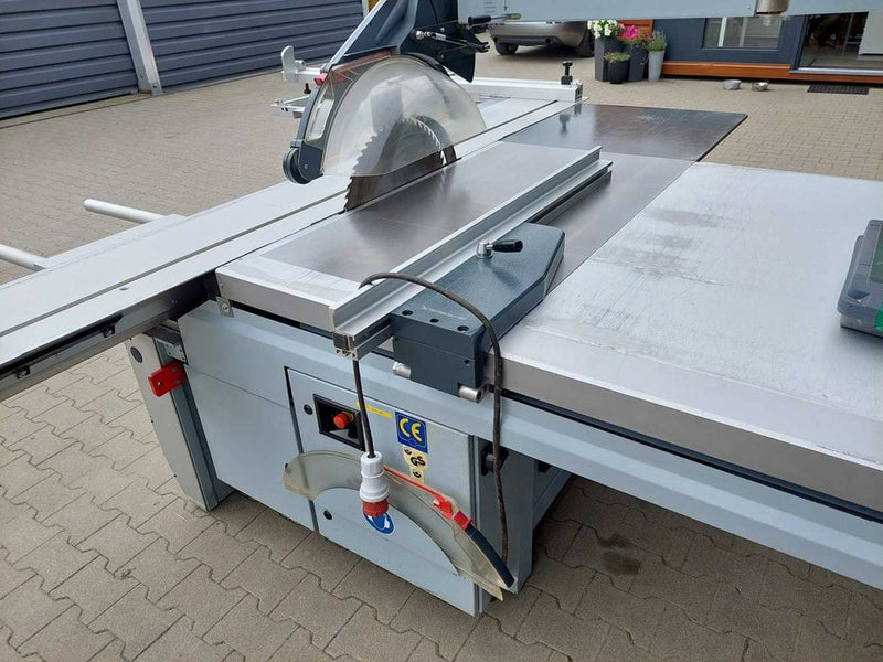 Formatinio pjovimo staklės Altendorf F45