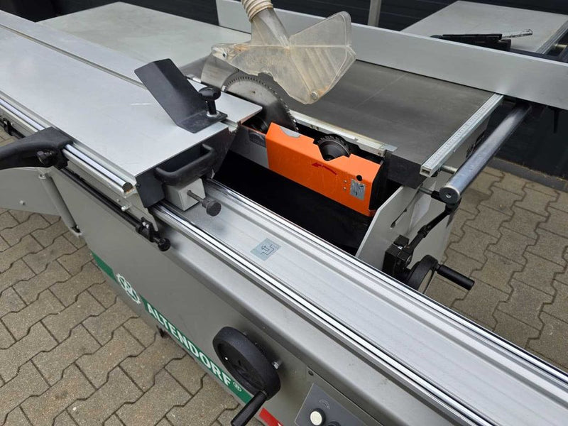 Formatinio pjovimo staklės Altendorf WA6