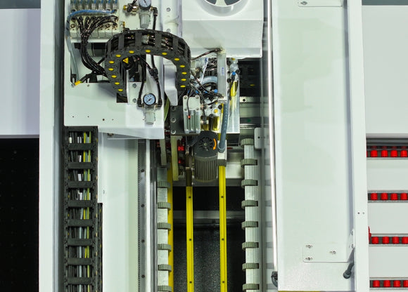 CNC gręžimo centras Holemaster 4000 X Line HS - Industry Solutions