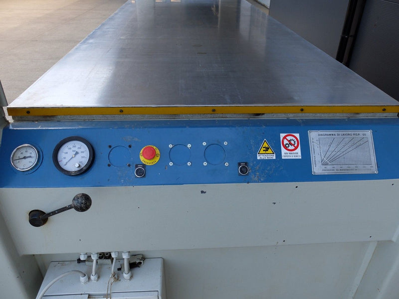 Presas Kolmag 3000/1300