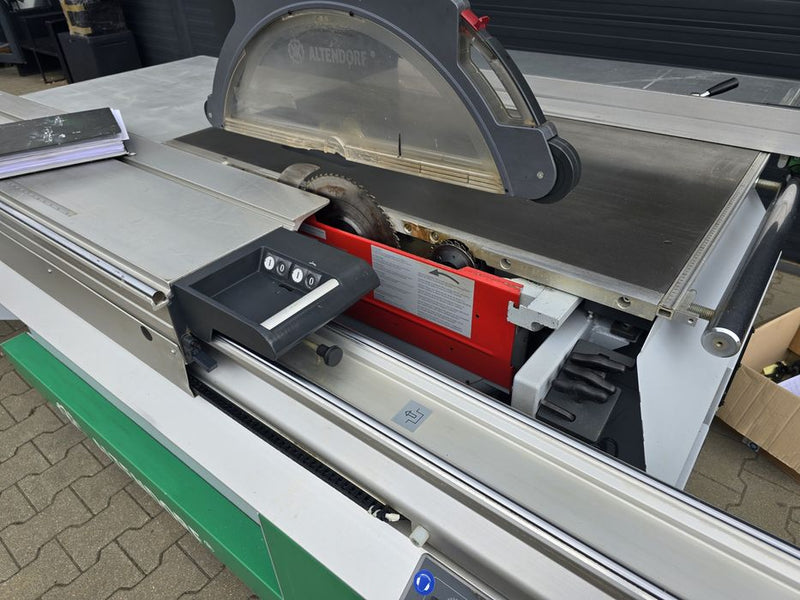 Formatinio pjovimo staklės Altendorf F45
