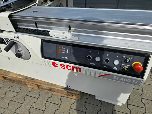 Formatinio pjovimo staklės SCM 320