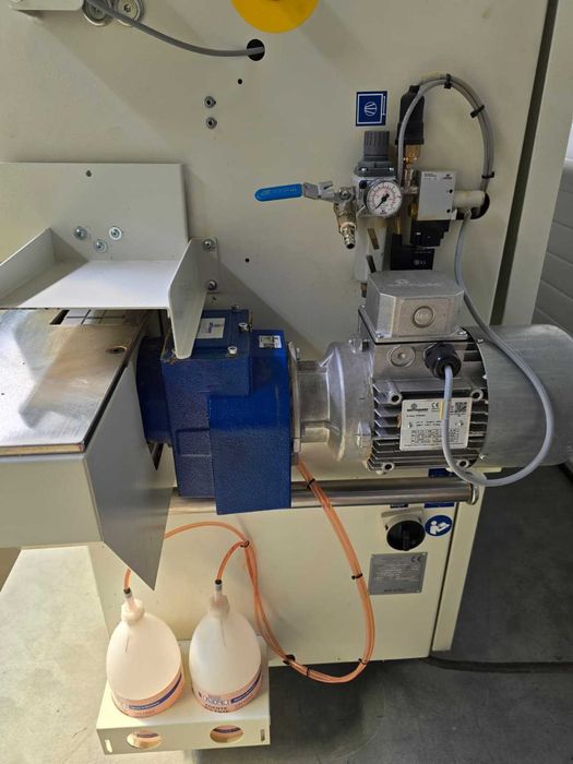 Briaunų laminavimo staklės SCM K360