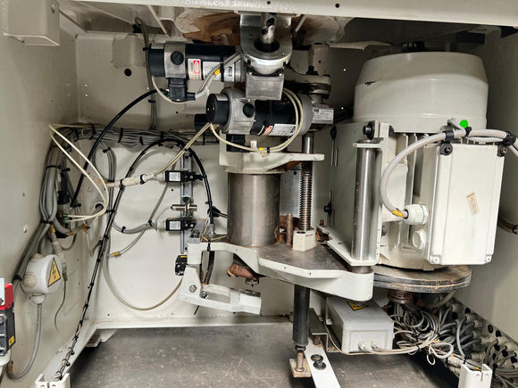 Frezavimo staklės SCM T130E