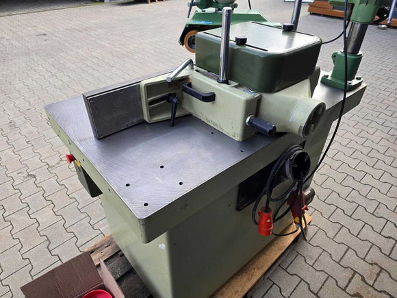 Frezavimo staklės SCM T130