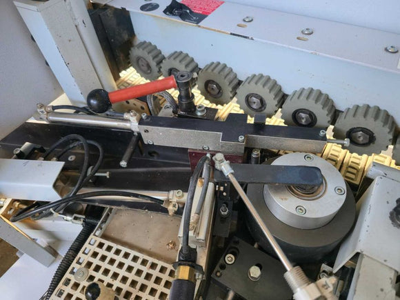 Briaunų laminavimo staklės Brandt KDF 340