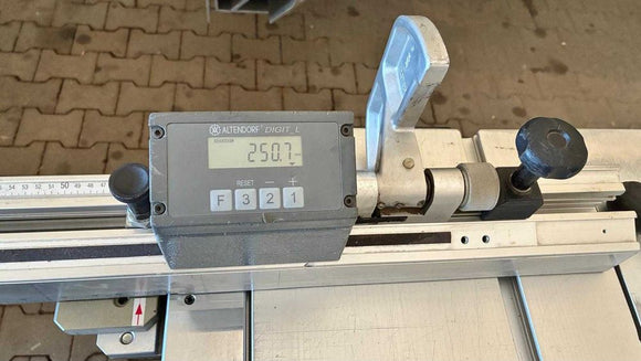 Formatinio pjovimo staklės Altendorf F45