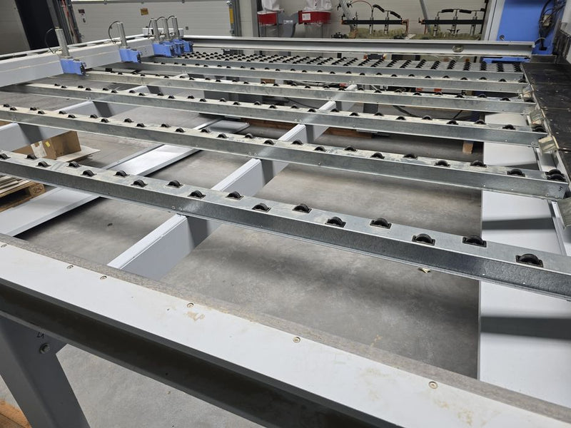 Automatinės pjovimo staklės Holzma HPP 250 43/43