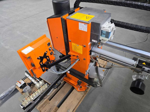 Blum Minipress Top gręžimo staklės su Easystick sistema - Industry Solutions
