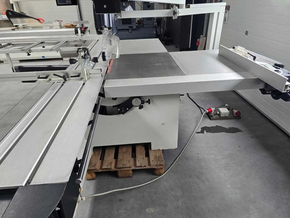 Formatinio pjovimo staklės Robland 3200 - Industry Solutions