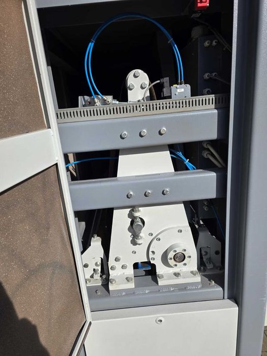 Plačiajuostės šlifavimo staklės Houfek 910