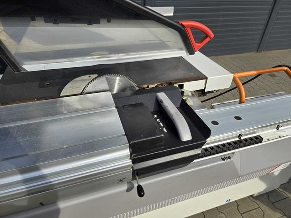 Formatinio pjovimo staklės SCM 3200