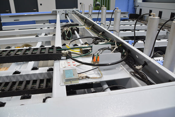 Automatinės pjovimo staklės HOLZMA HPP 380 - Industry Solutions