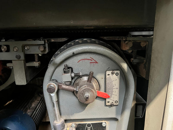 Plačiajuostės šlifavimo staklės viršus-apačia SAC