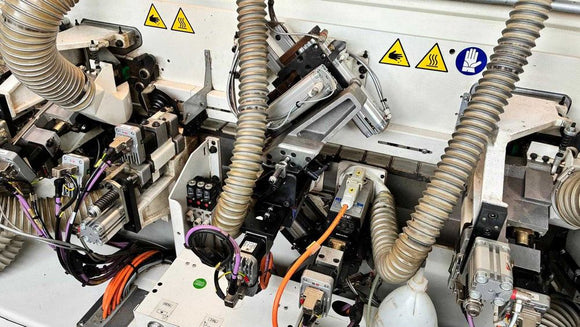 Briaunų laminavimo staklės SCM K560 Servo