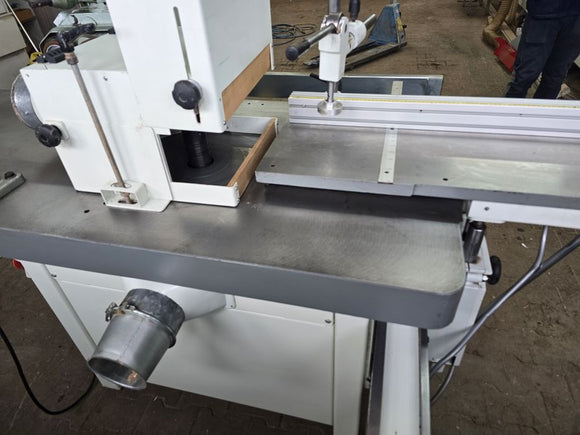 Frezavimo staklės SAC - Industry Solutions