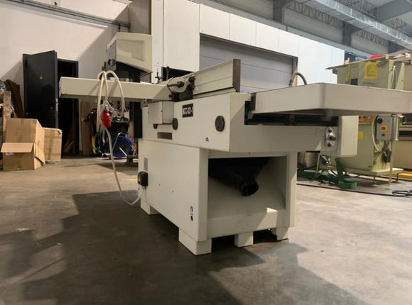 Leistuvas SCM F520 Class