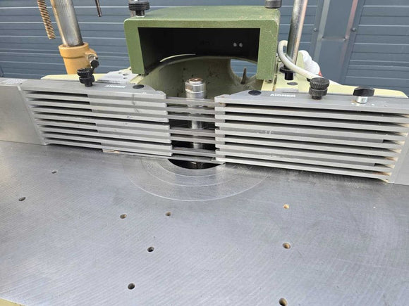 Frezavimo staklės SCM T110 - Industry Solutions