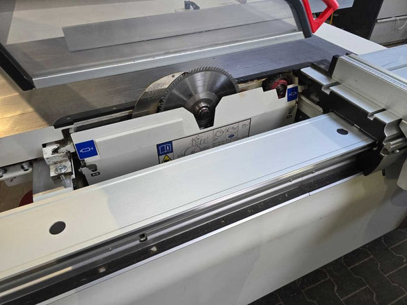 Formatinio pjovimo staklės SCM 3200