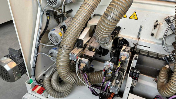 Briaunų laminavimo staklės SCM K560 Servo