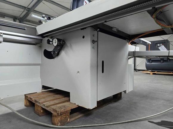 Formatinio pjovimo staklės Robland 3200 - Industry Solutions