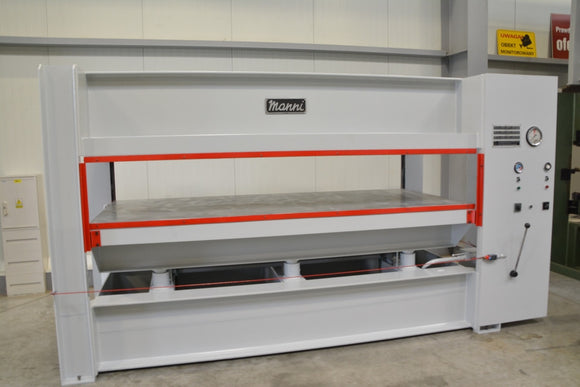 Faneravimo presas Manni 3000 / 1300