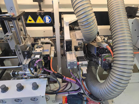 Briaunų laminavimo staklės SCM 360