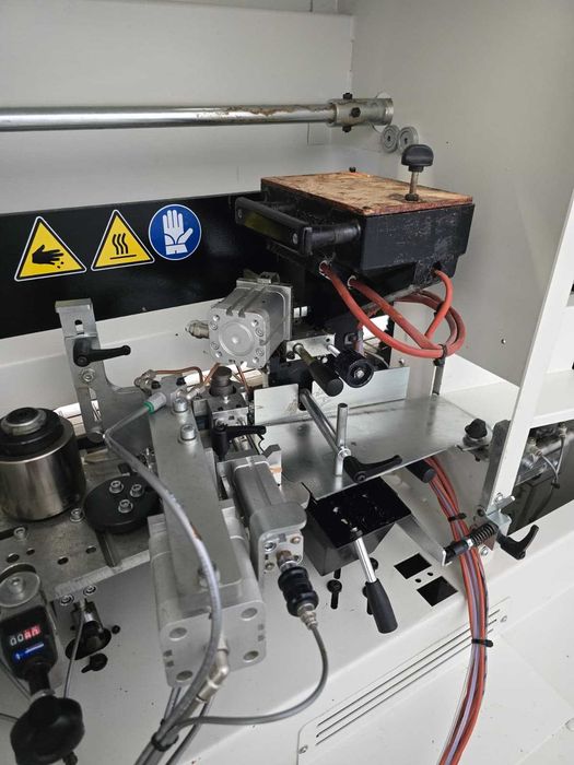 Briaunų laminavimo staklės SCM Olimpic K360