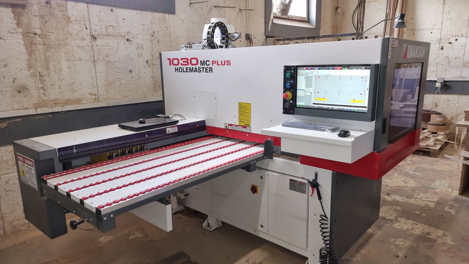 CNC gręžimo-frezavimo centras