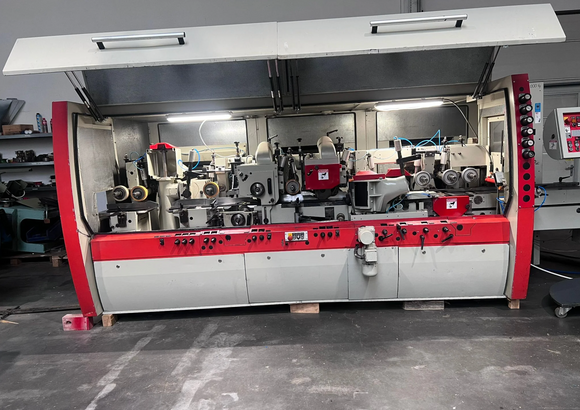Keturpusės obliavimo staklės Weinig Hydromat 23 - Industry Solutions