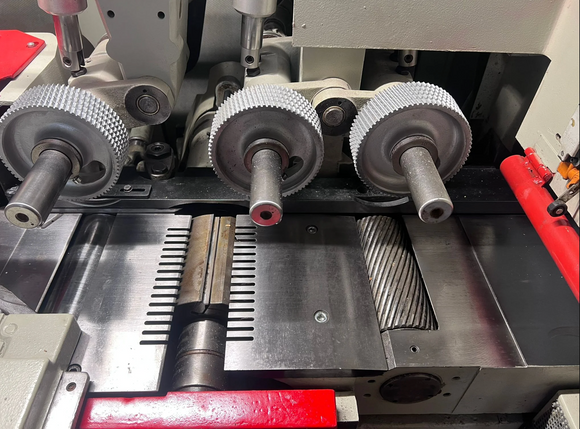Keturpusės obliavimo staklės Weinig Hydromat 23 - Industry Solutions