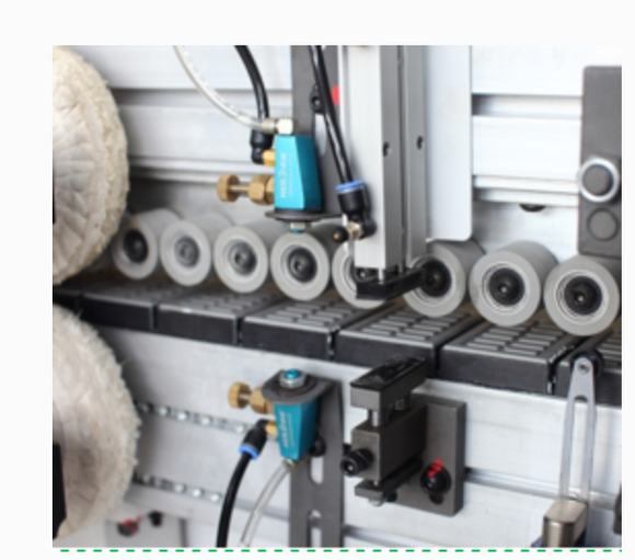 Briaunų laminavimo staklės HOLD HD621 EVA ir PUR - Industry Solutions