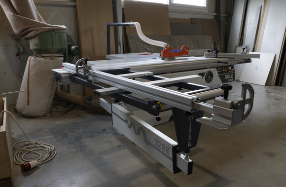 Formatinio pjovimo staklės Gold 3200 - Industry Solutions