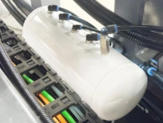 6-pusių CNC gręžimo centras Hold HB621GH6 (frezavimas su įrankių keitimu)