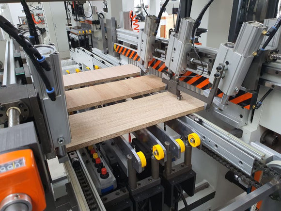 Daugiašpindelinės gręžimo staklės Expert L3 - Industry Solutions