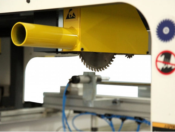 Durų formatinio apipjovimo staklės Quattro XL