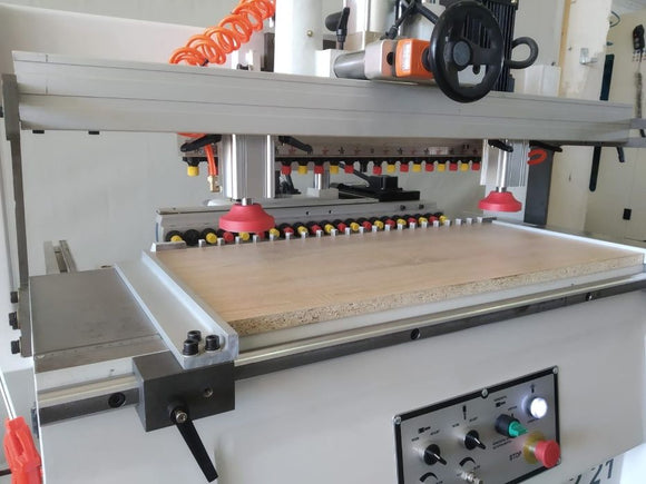 Daugiašpindelinės gręžimo staklės Expert 2.21 - Industry Solutions