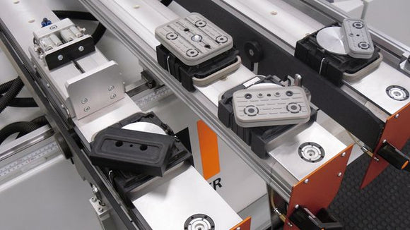 CNC apdribimo centras HOLZ-HER PRO-MASTER 7018 - Industry Solutions