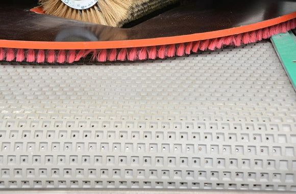 Šepetinės šlifavimo staklės QUICKWOOD - Industry Solutions