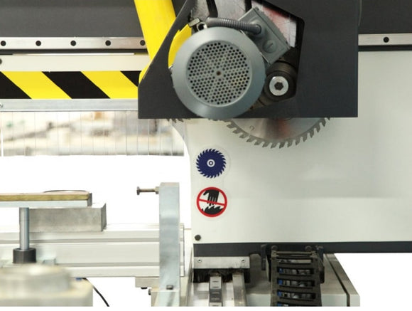 Durų formatinio apipjovimo staklės Quattro NG