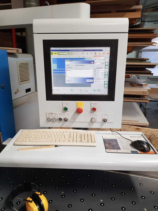 Supjovimo centras Holzma HPP 350/43/43 - Industry Solutions