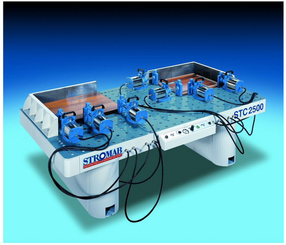 Universalus pneumatinis - surinkimo  presas STROMAB STC2500