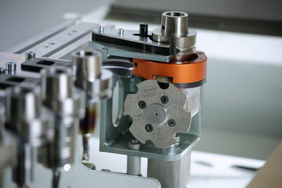 CNC apdribimo centras HOLZ-HER DYNESTIC 7507 Classic - Industry Solutions