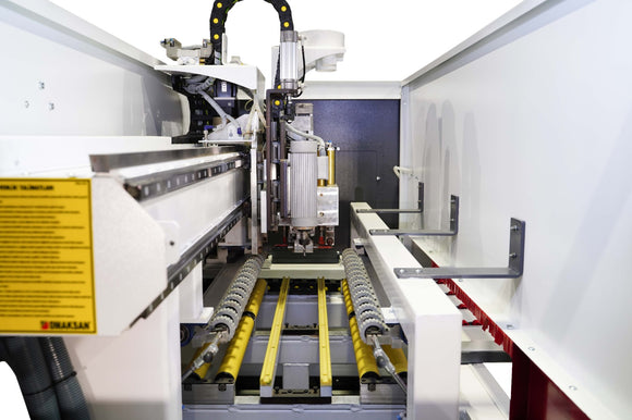 CNC gręžimo staklės Holemaster 1030 MC Plus - Industry Solutions