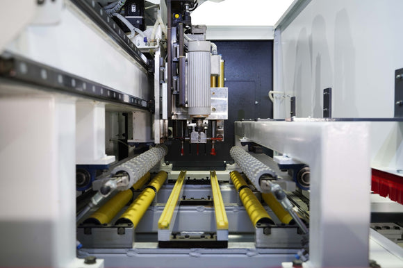 CNC gręžimo staklės Holemaster 1030 MC Plus - Industry Solutions
