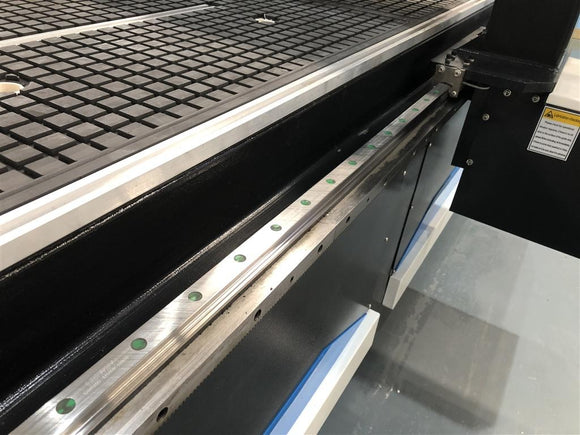 Naujas CNC apdirbimo centras ROUTERMAX ATC 2130 ECO - Industry Solutions
